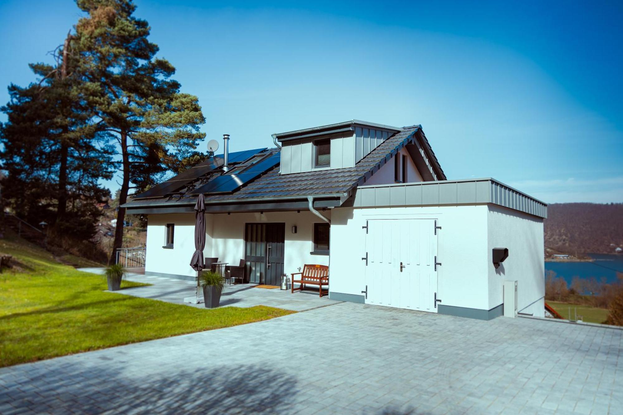 Ferienhaus Seezeit Bringhausen エクステリア 写真