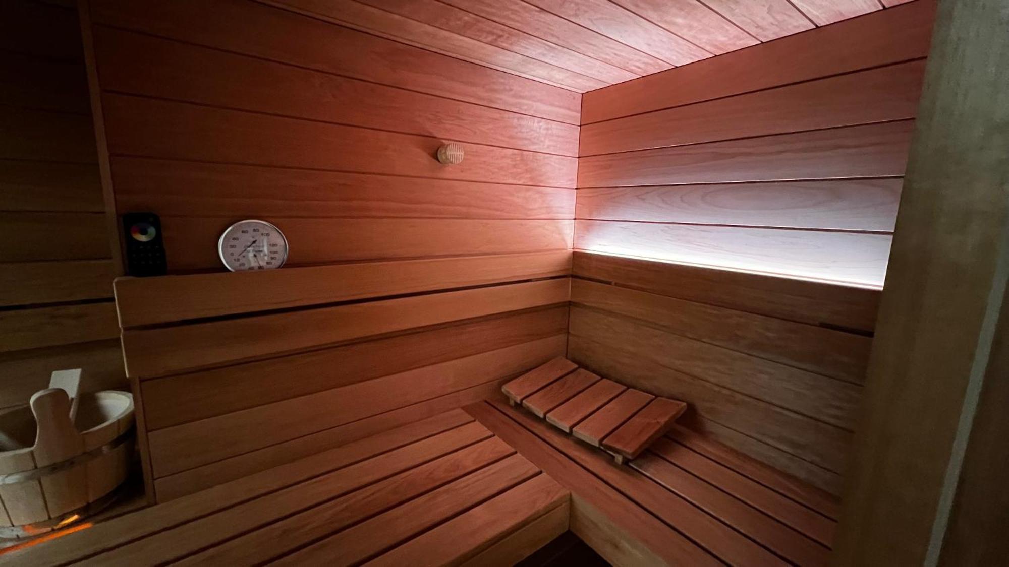Ferienhaus Seezeit Bringhausen エクステリア 写真